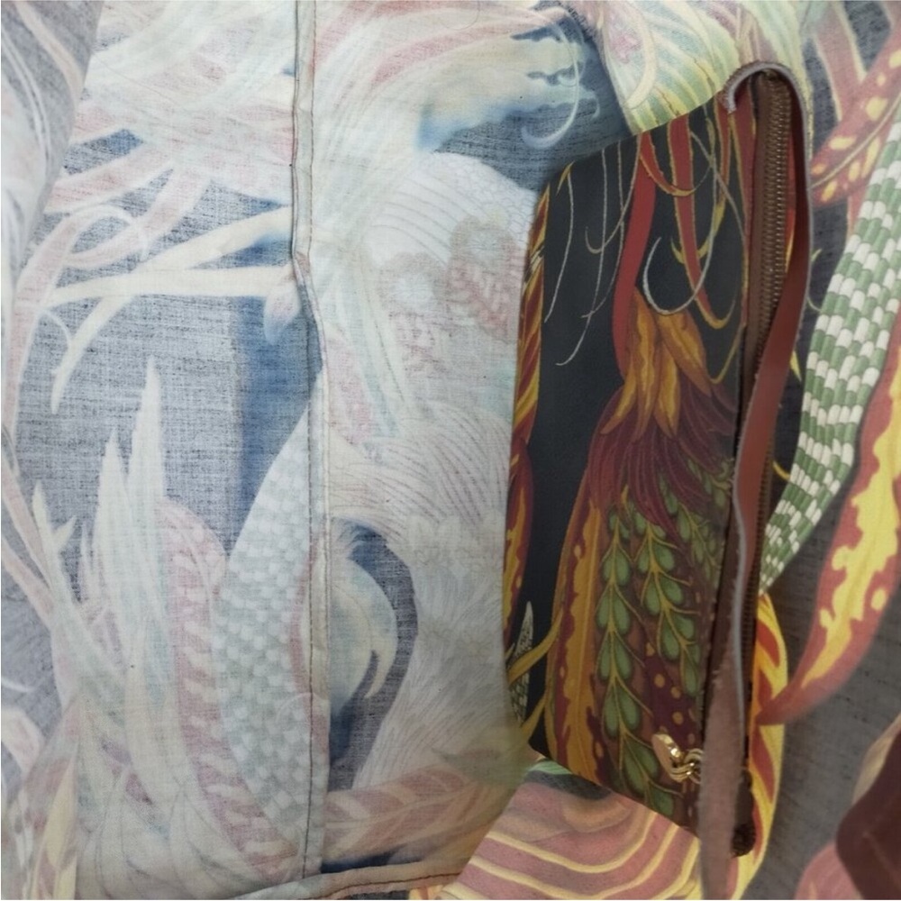 Auth Ferragamo Duffle With Pattern - image 8